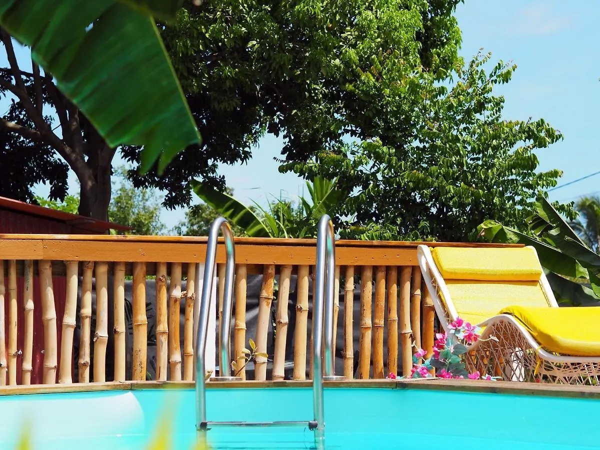Gite cosy climatisé avec piscine privée Petit-Canal Hébergement de vacances