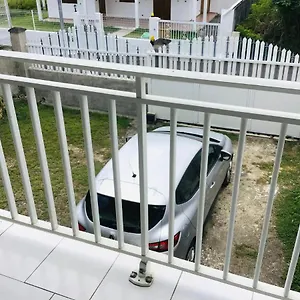 Villa Caraibes, Petit-Canal